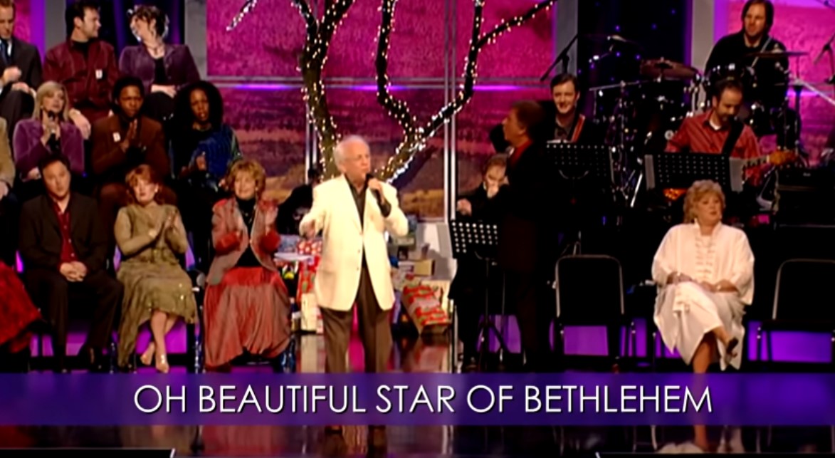 Gaither Christmas: “Beautiful Star Of Bethlehem” – Johannesburg, South Africa